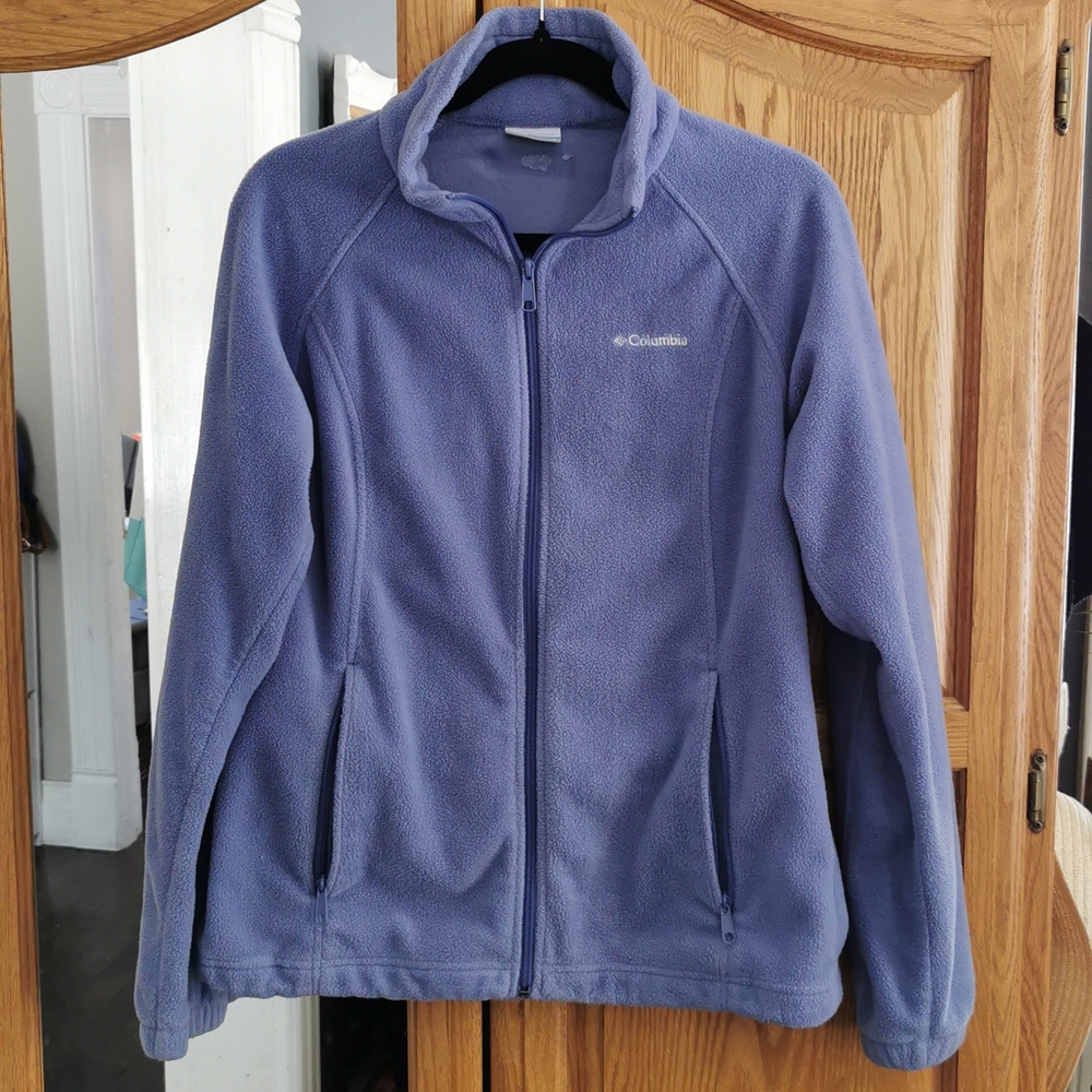 Columbia fleece sweater